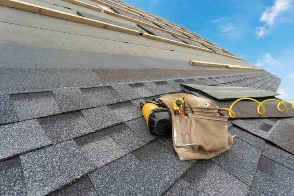 How to Find Reliable Roofing Contractors in Statesville for Your Home